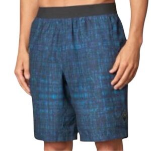 PRANA Mojo Quick Dry 9” Shorts in Nautical Hatch Print Size MED